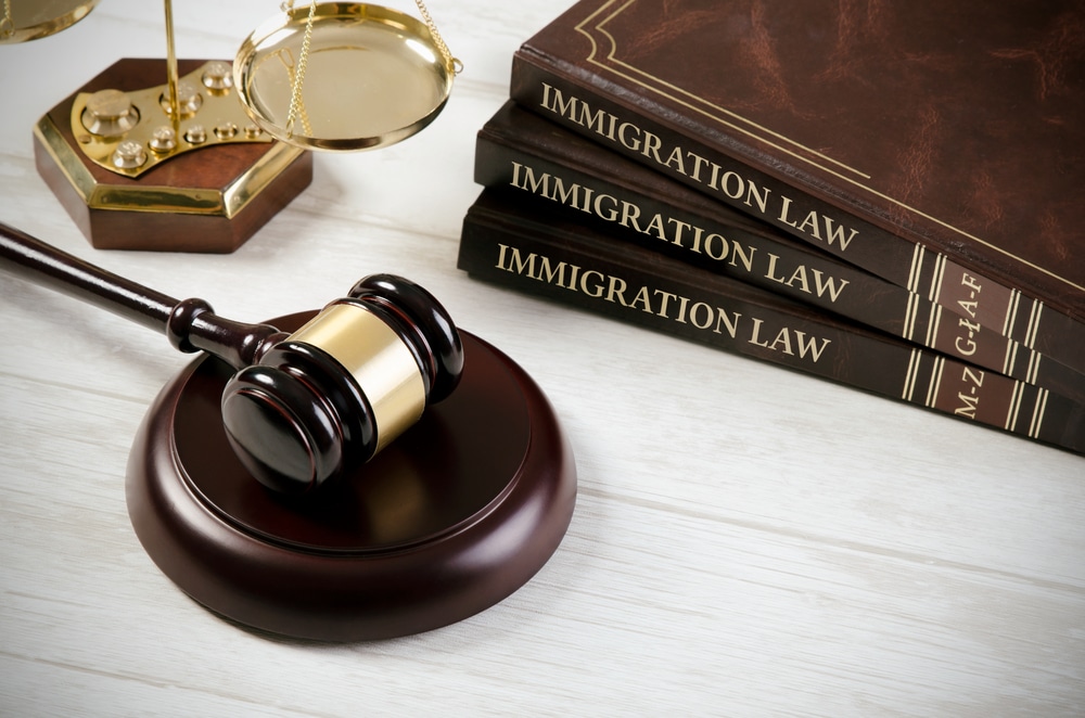 Best Immigration Attorney: Expert Legal Help For Your Case