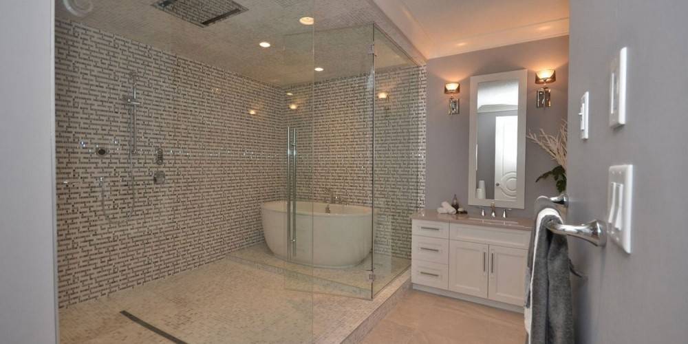 Custom Shower Doors Edmonton: Top Tips For Your Guide